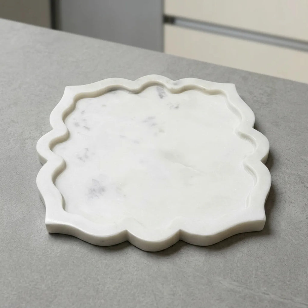 Handcrafted Banswara White Marble Square Scalloped Tray - Elegant Multipurpose Organizer For Vanity, Coffee Table And Luxury Home Styling