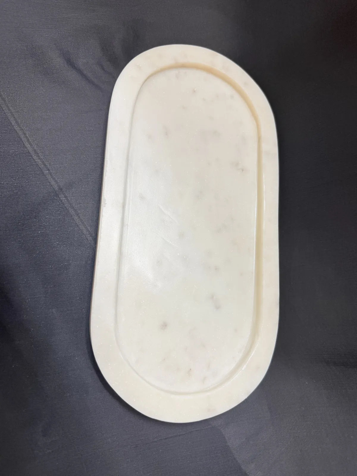 Handcrafted Banswara Marble Oval Tray - Elegant Multipurpose Organizer For Vanity, Bathroom, Coffee Table And Luxury Home Decor